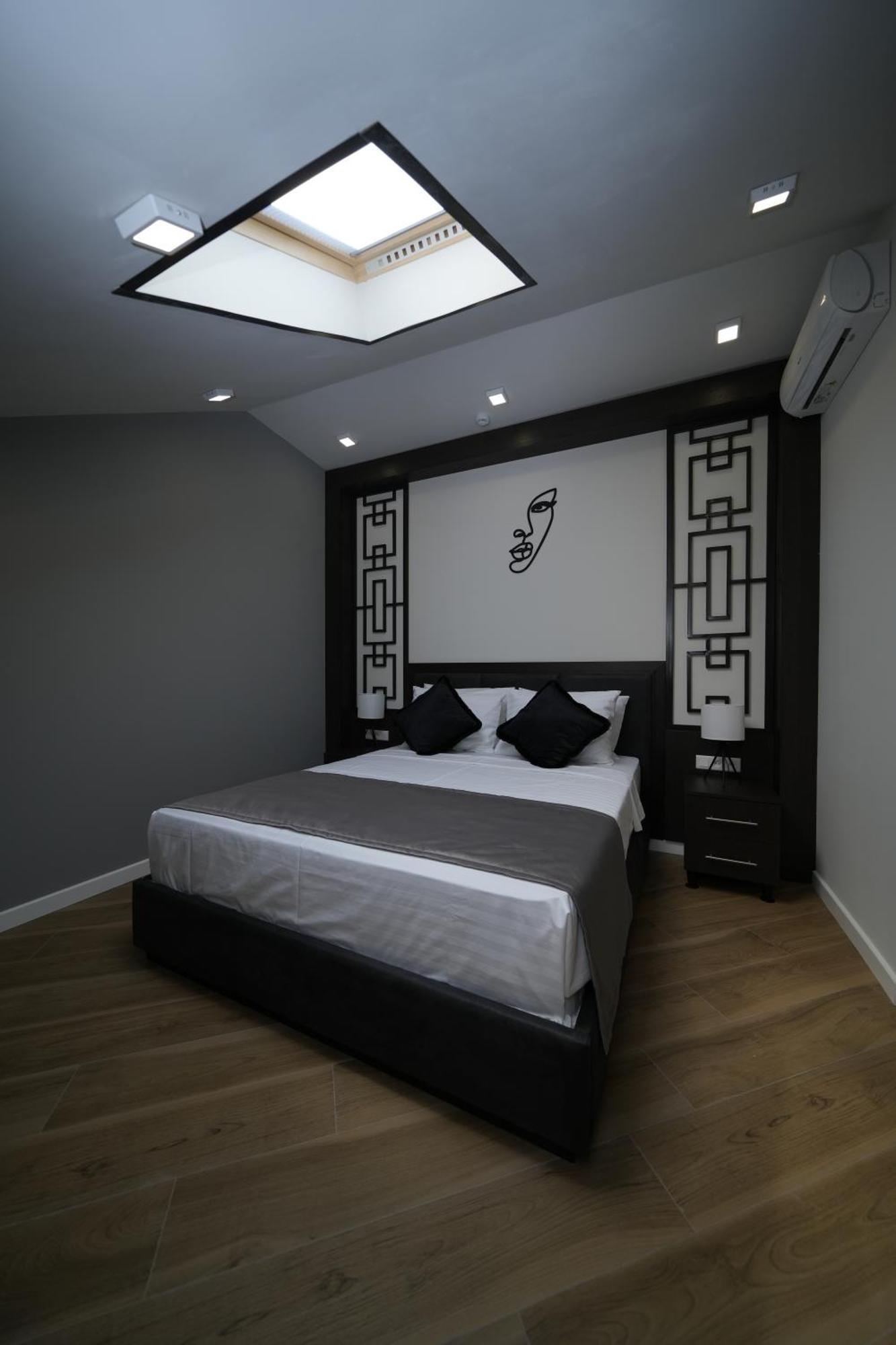 Ser In Hotel Jerevan Eksteriør bilde